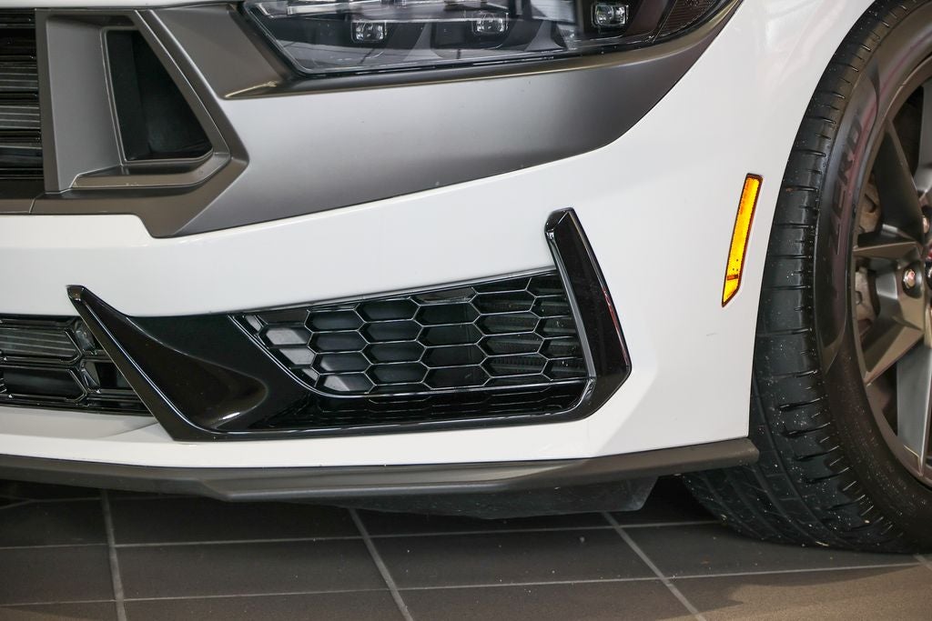 2025 Ford Mustang Dark Horse
