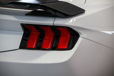 2025 Ford Mustang Dark Horse
