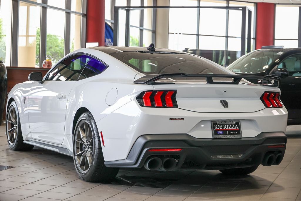 2025 Ford Mustang Dark Horse