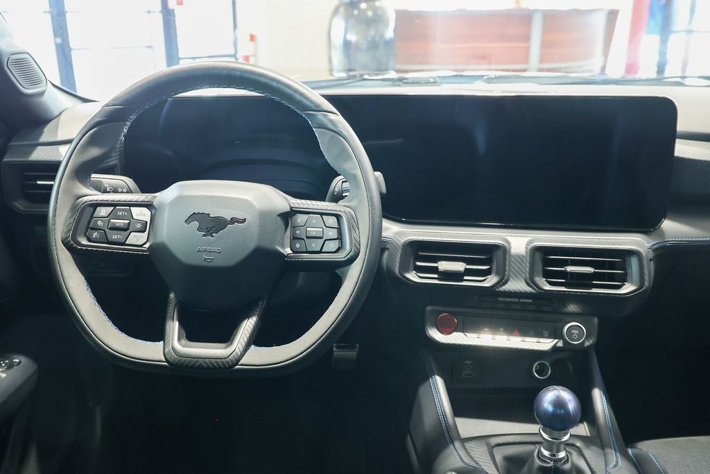 2025 Ford Mustang Dark Horse