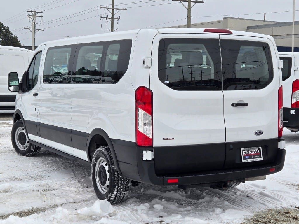 2022 Ford Transit-350 XL