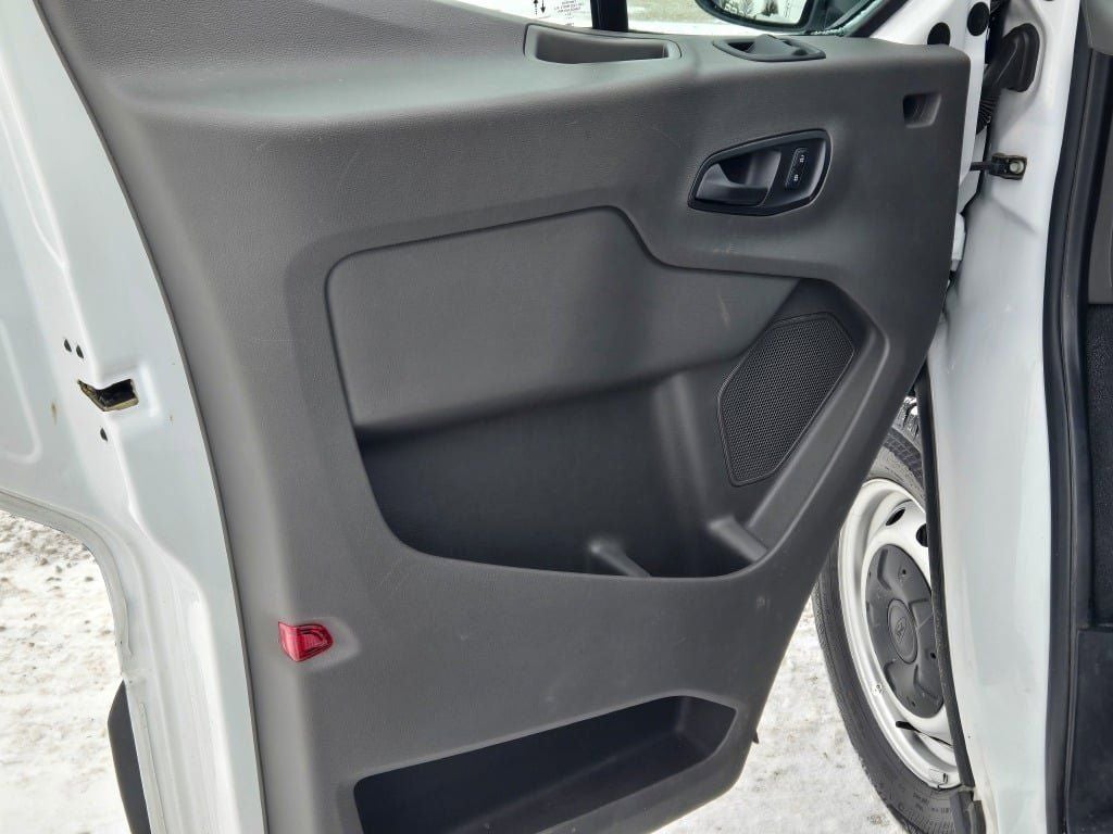 2022 Ford Transit-350 XL