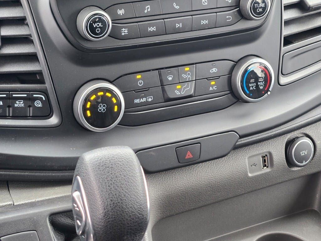 2022 Ford Transit-350 XL