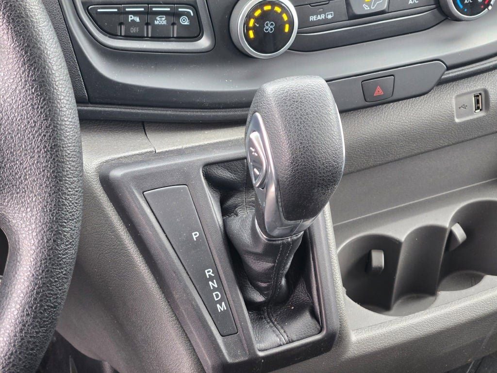 2022 Ford Transit-350 XL