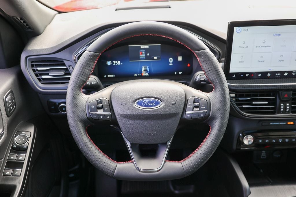 2025 Ford Escape ST-Line Elite