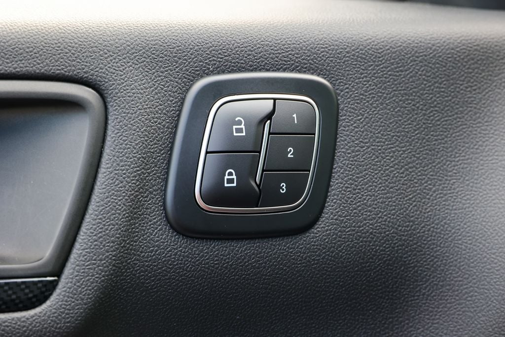 2025 Ford Escape ST-Line Elite