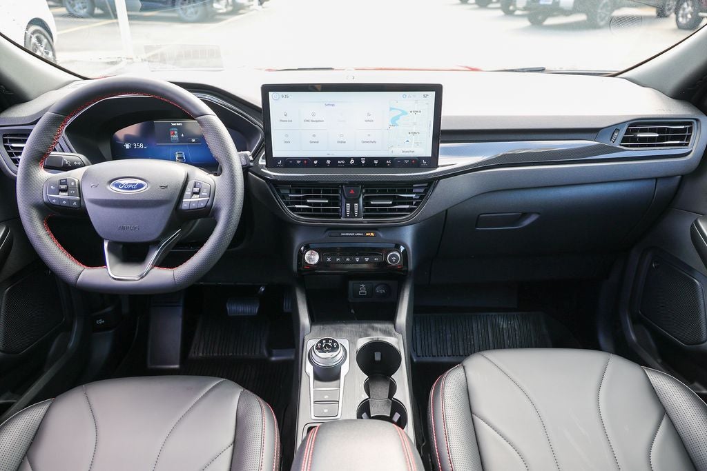 2025 Ford Escape ST-Line Elite