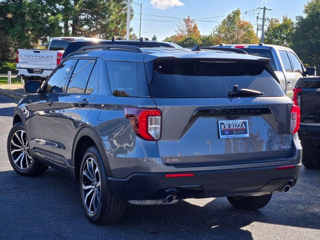 2022 Ford Explorer ST-Line