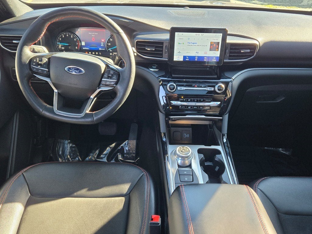 2022 Ford Explorer ST-Line