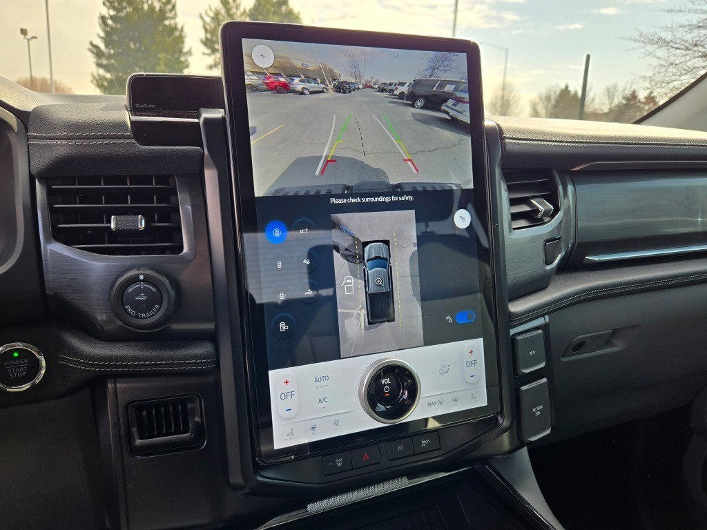 2024 Ford F-150 Lightning Flash