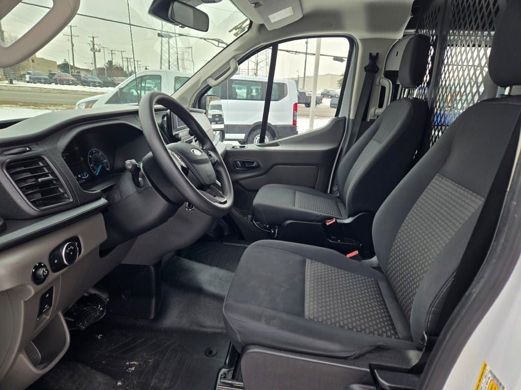2024 Ford Transit-250 Base