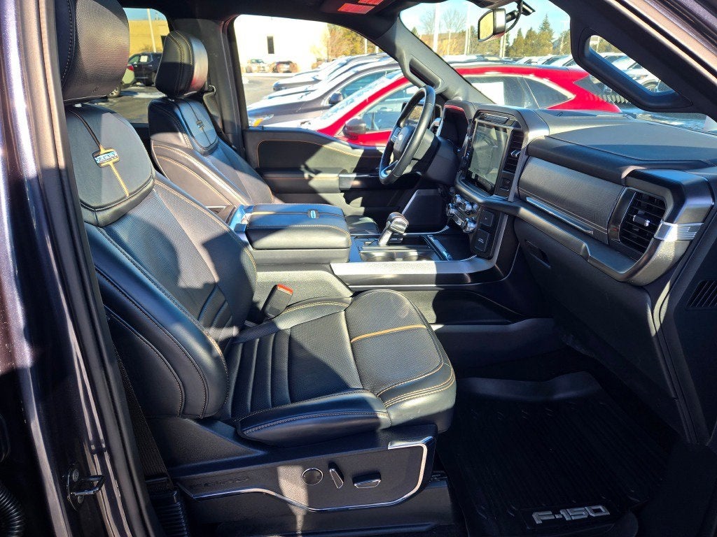 2022 Ford F-150 Platinum