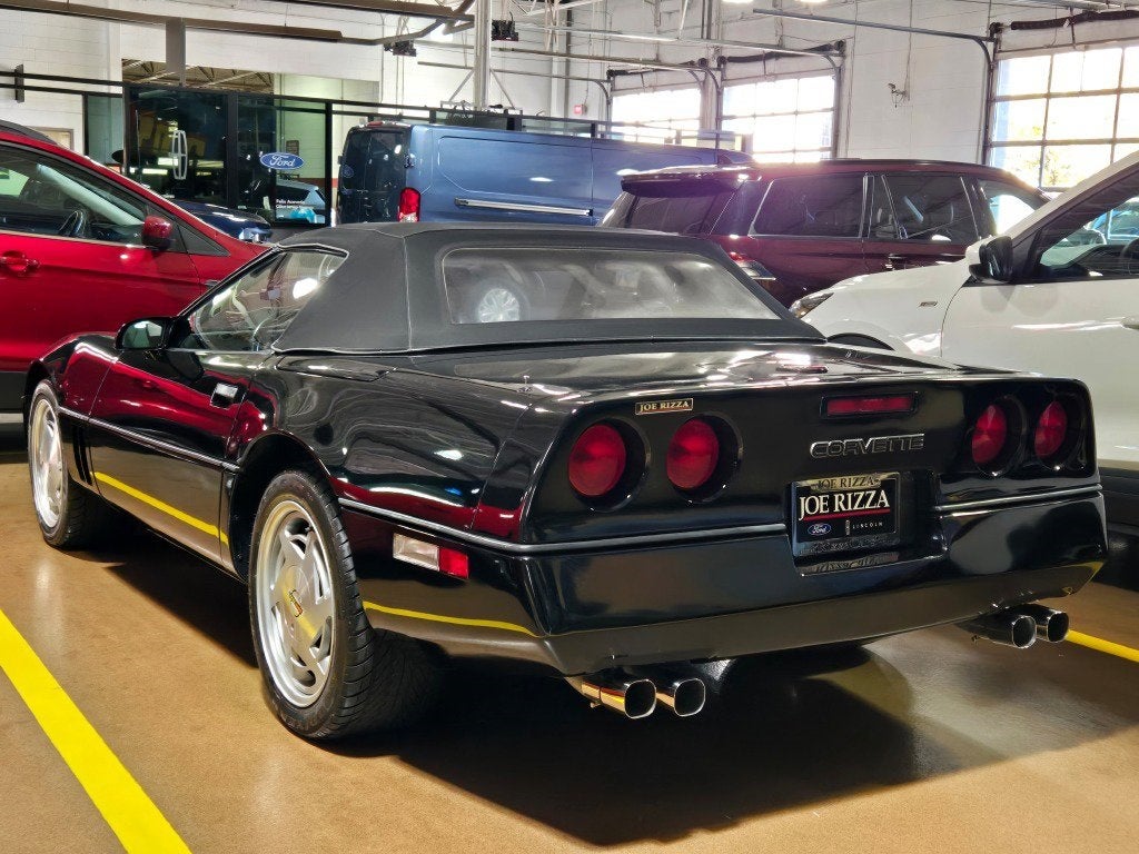 1987 Chevrolet Corvette Base