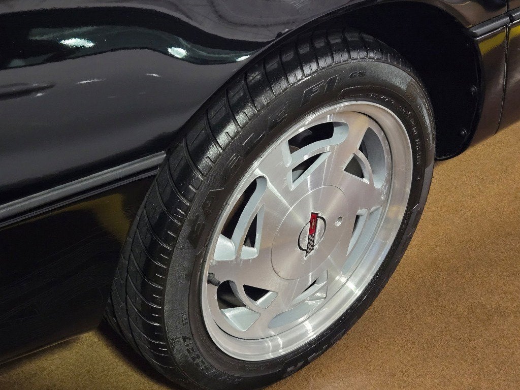 1987 Chevrolet Corvette Base