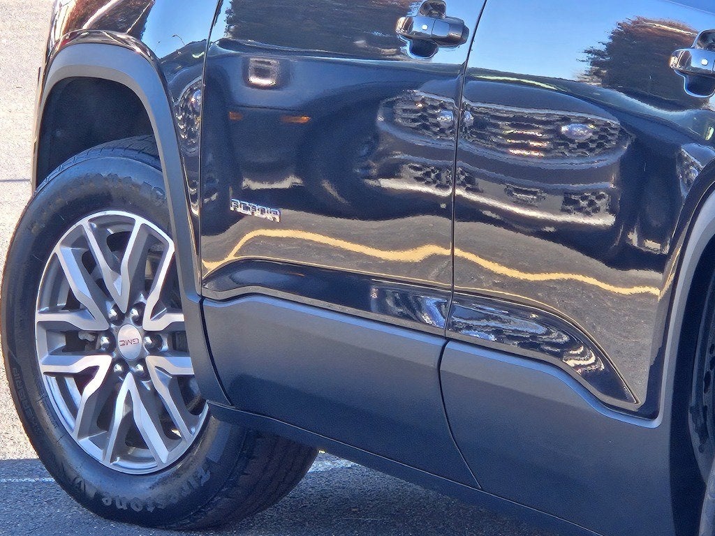 2017 GMC Acadia SLE-2