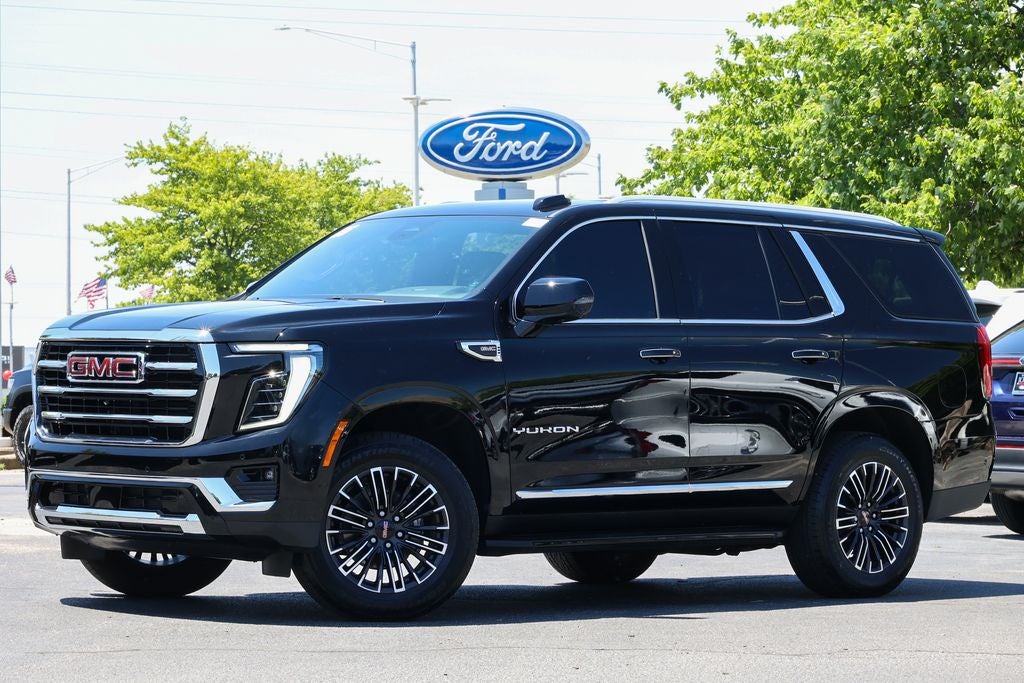 2025 GMC Yukon Elevation