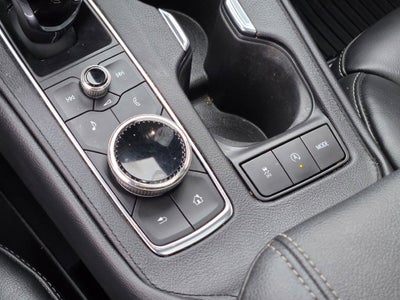 2021 Cadillac XT4 Premium Luxury