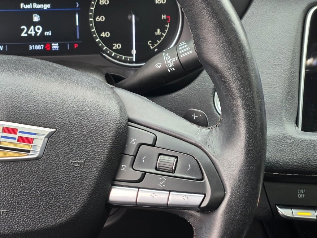 2021 Cadillac XT4 Premium Luxury