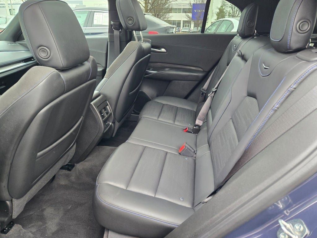 2024 Cadillac XT4 Sport