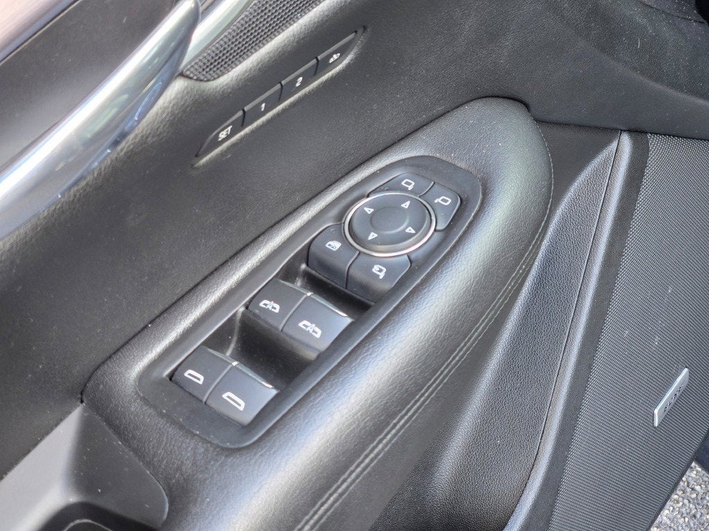 2017 Cadillac XT5 Premium Luxury