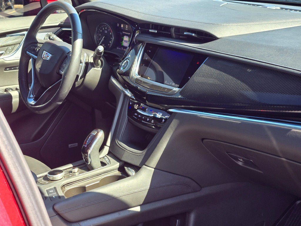 2024 Cadillac XT6 Sport