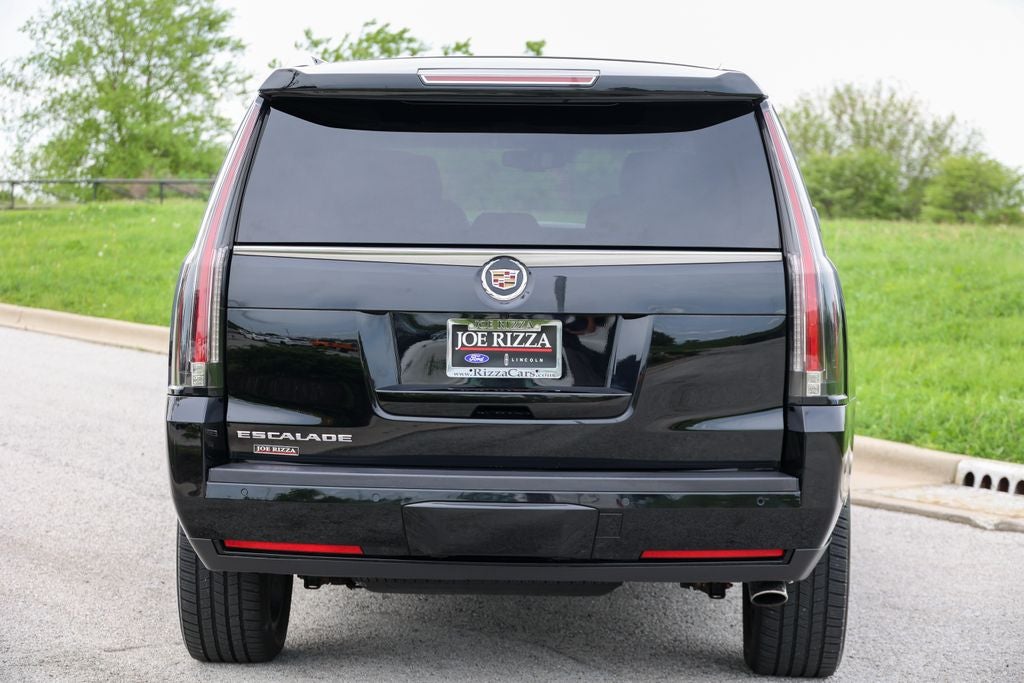 2015 Cadillac Escalade Luxury