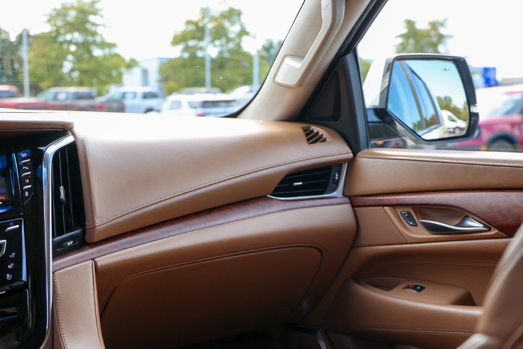 2015 Cadillac Escalade Platinum Edition