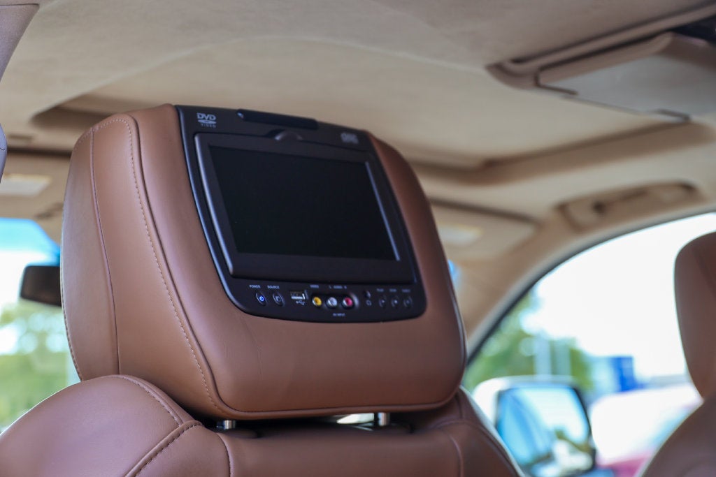 2015 Cadillac Escalade Platinum Edition