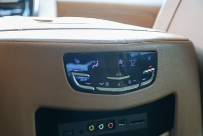 2015 Cadillac Escalade Platinum Edition