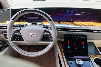 2025 Cadillac Escalade Premium Luxury Platinum
