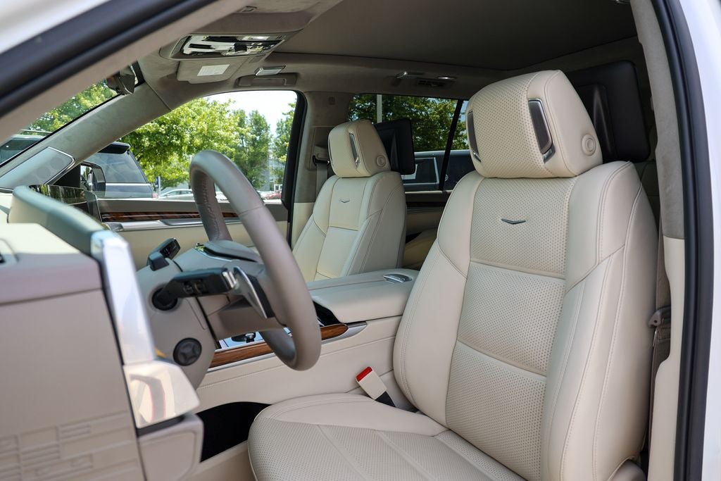 2025 Cadillac Escalade Premium Luxury Platinum