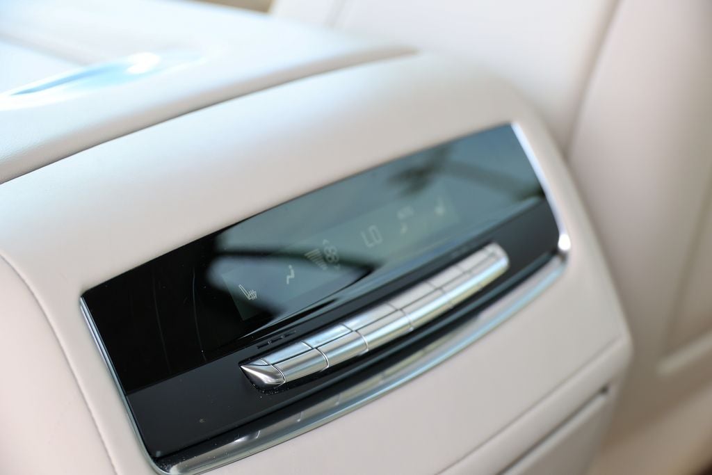 2025 Cadillac Escalade Premium Luxury Platinum
