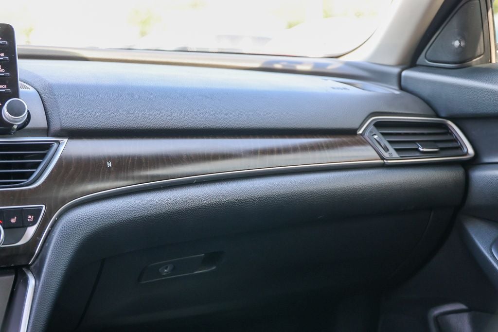 2019 Honda Accord Touring 2.0T