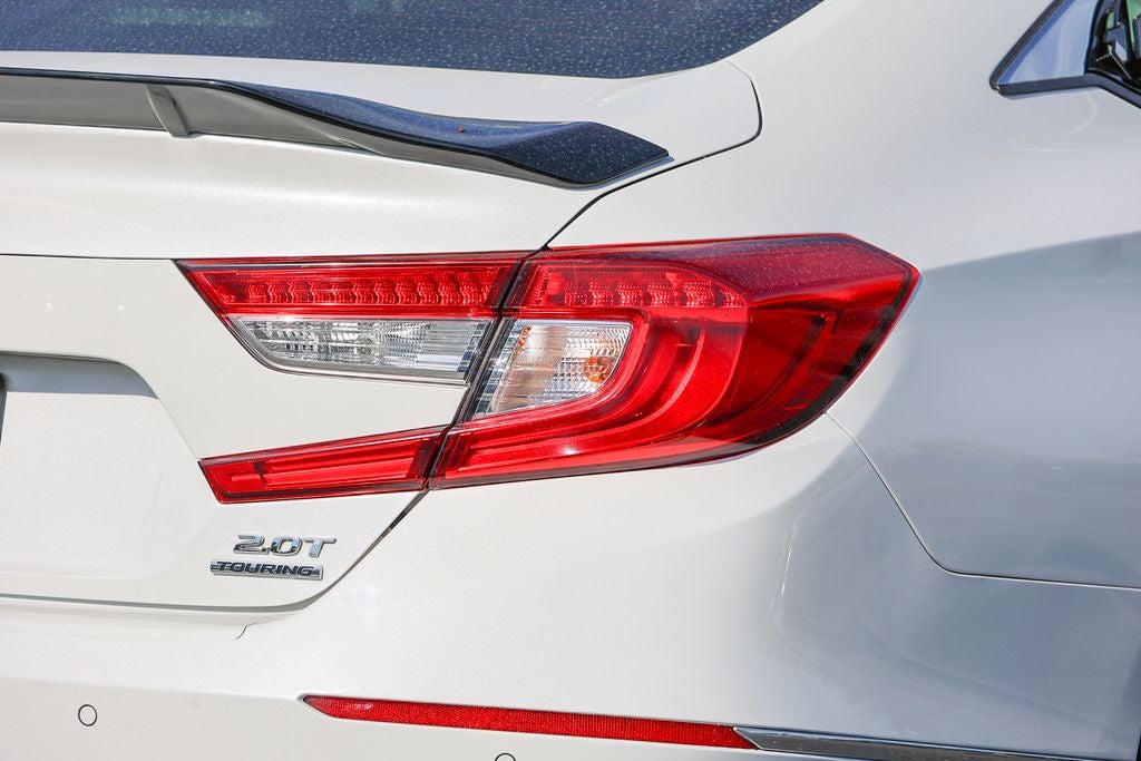 2019 Honda Accord Touring 2.0T