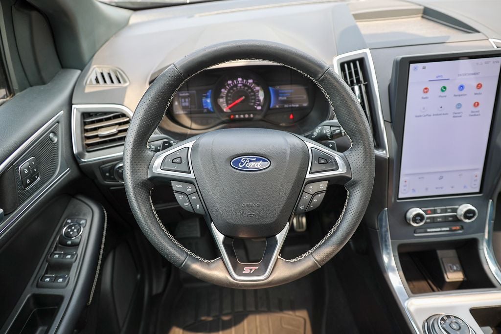 2024 Ford Edge ST
