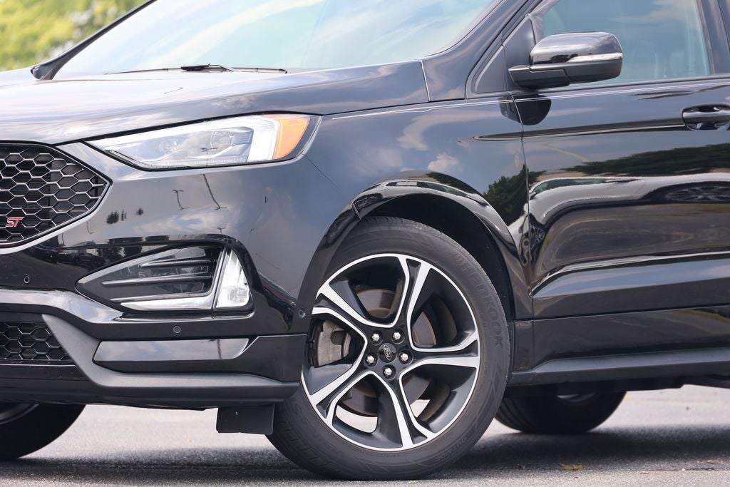 2024 Ford Edge ST
