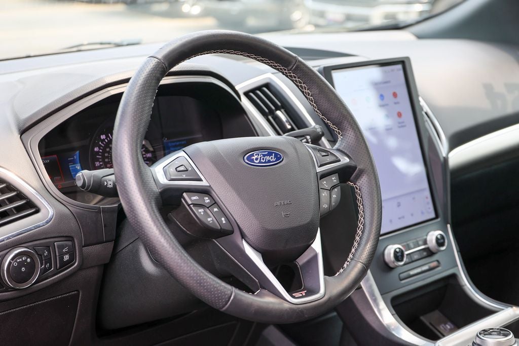 2024 Ford Edge ST