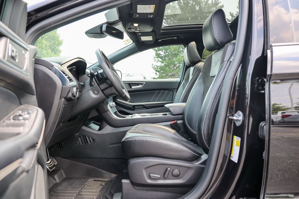 2024 Ford Edge ST