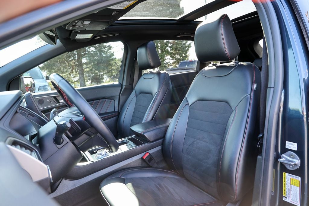 2024 Ford Edge ST Line