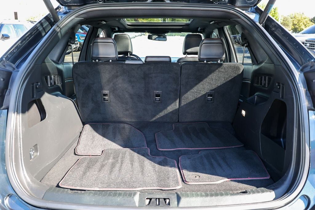 2024 Ford Edge ST Line