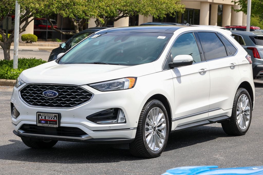 2021 Ford Edge Titanium