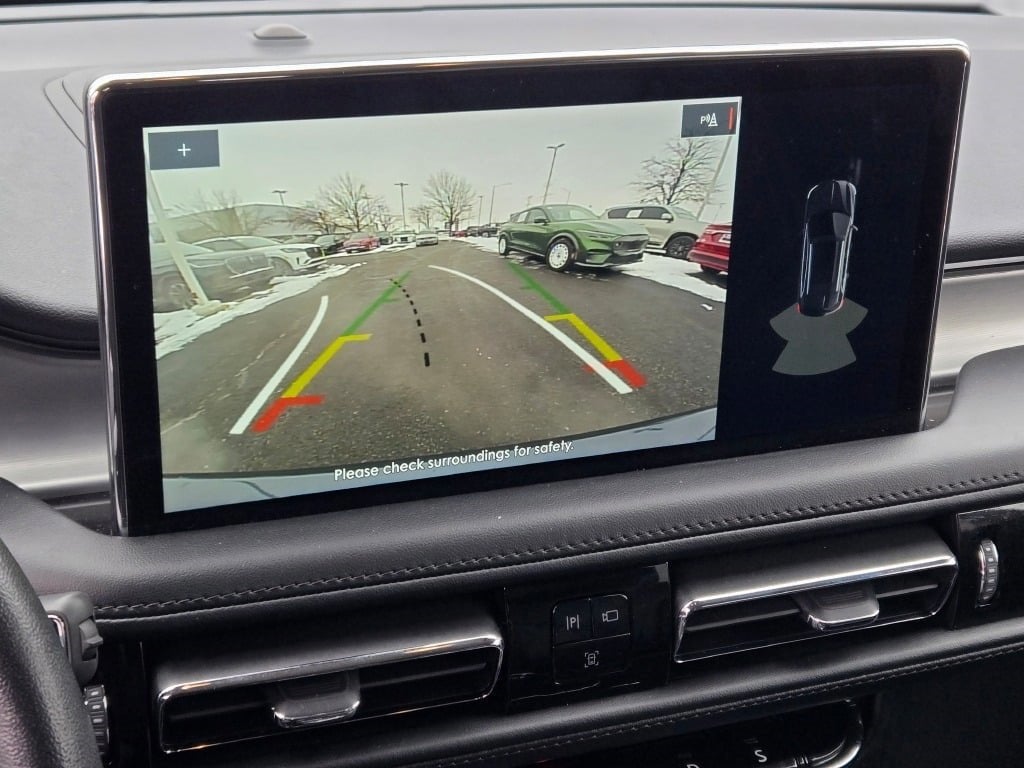 2022 Lincoln Nautilus Standard