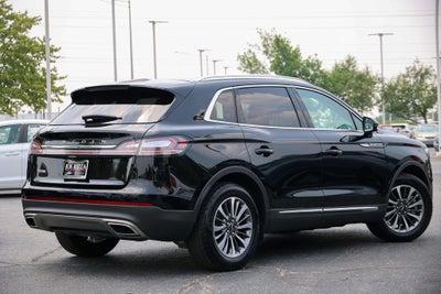 2023 Lincoln Nautilus Standard