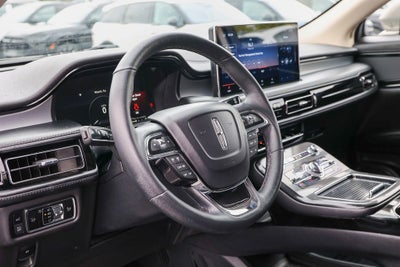 2023 Lincoln Nautilus Standard