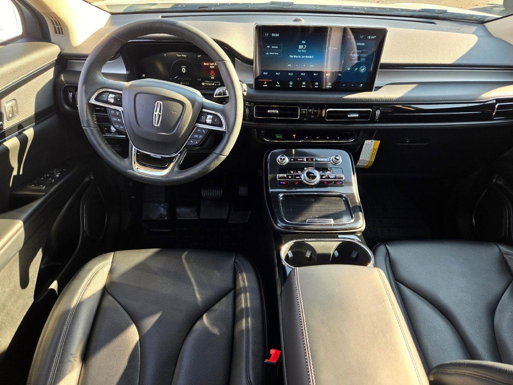 2022 Lincoln Nautilus Standard