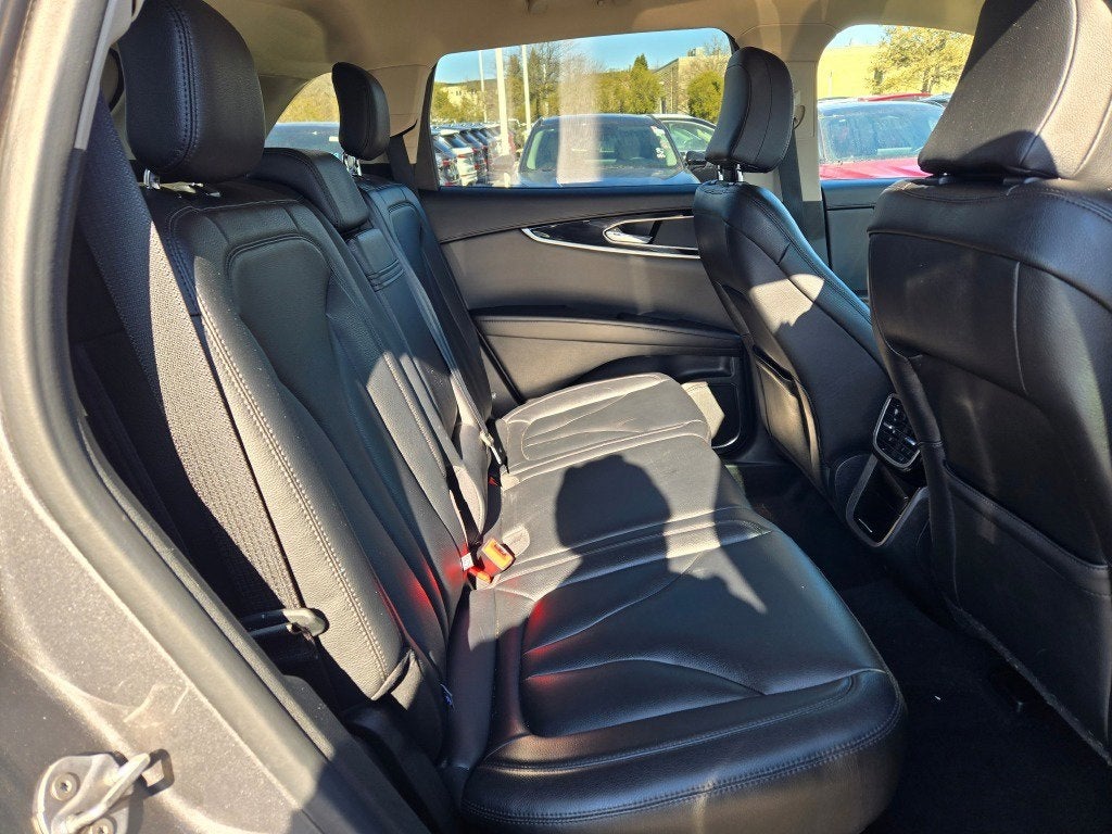 2023 Lincoln Nautilus Standard