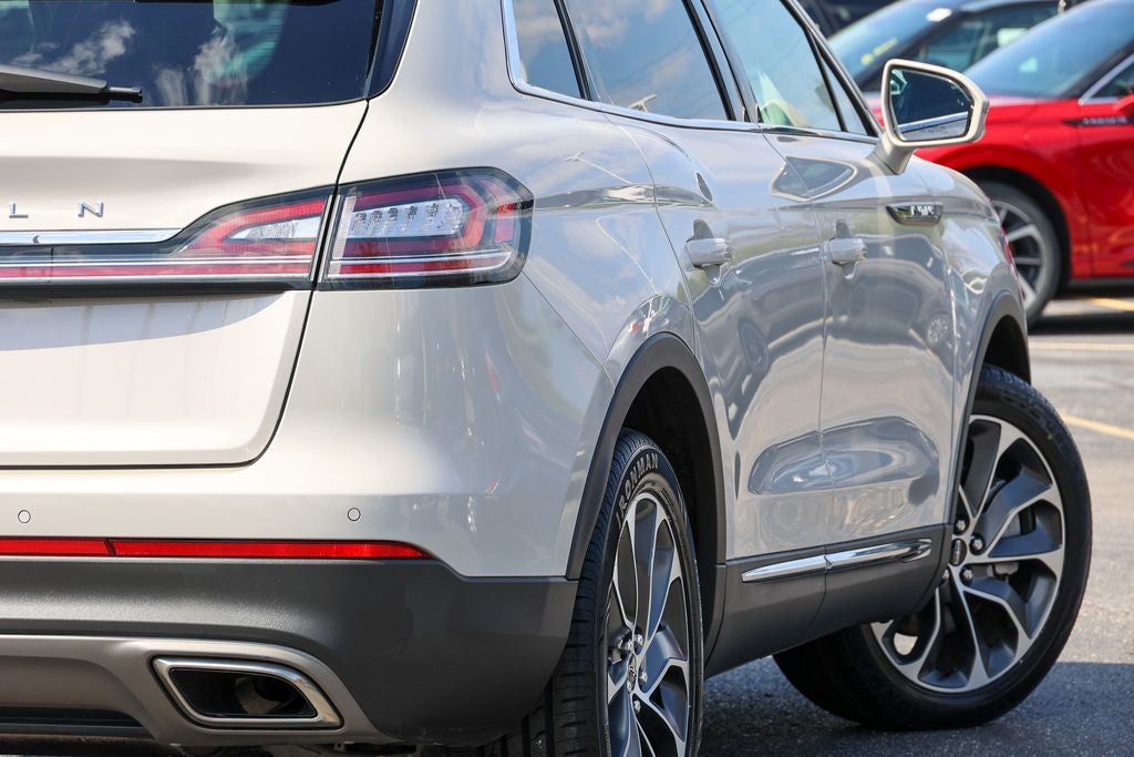 2021 Lincoln Nautilus Reserve