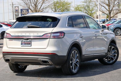 2021 Lincoln Nautilus Reserve