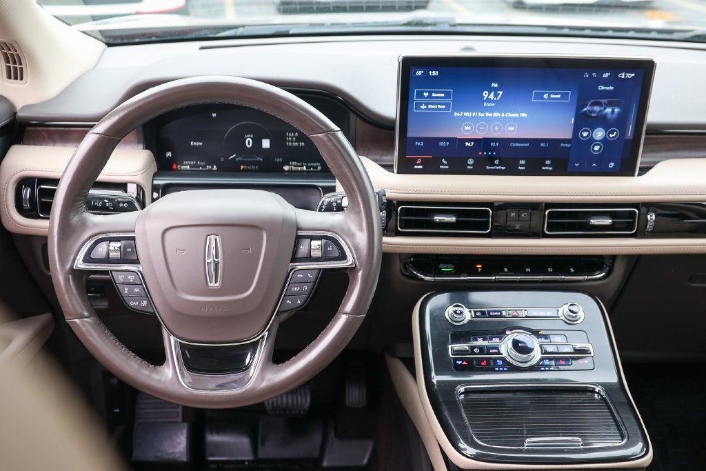 2022 Lincoln Nautilus Reserve