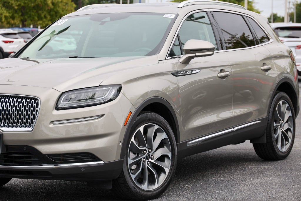 2023 Lincoln Nautilus Reserve